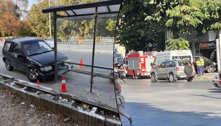 д - ПО ЧУДО БЕЗ ЖЕРТВИ: Кола се заби в автобусна спирка във Варна (СНИМКИ)