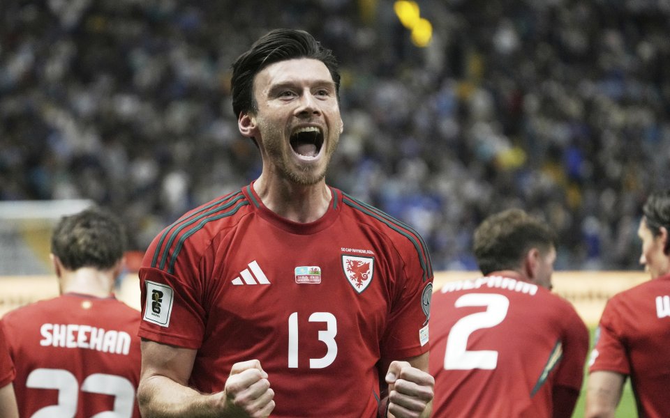 Уелс избегна срам в Казахстан и излезе начело в групата