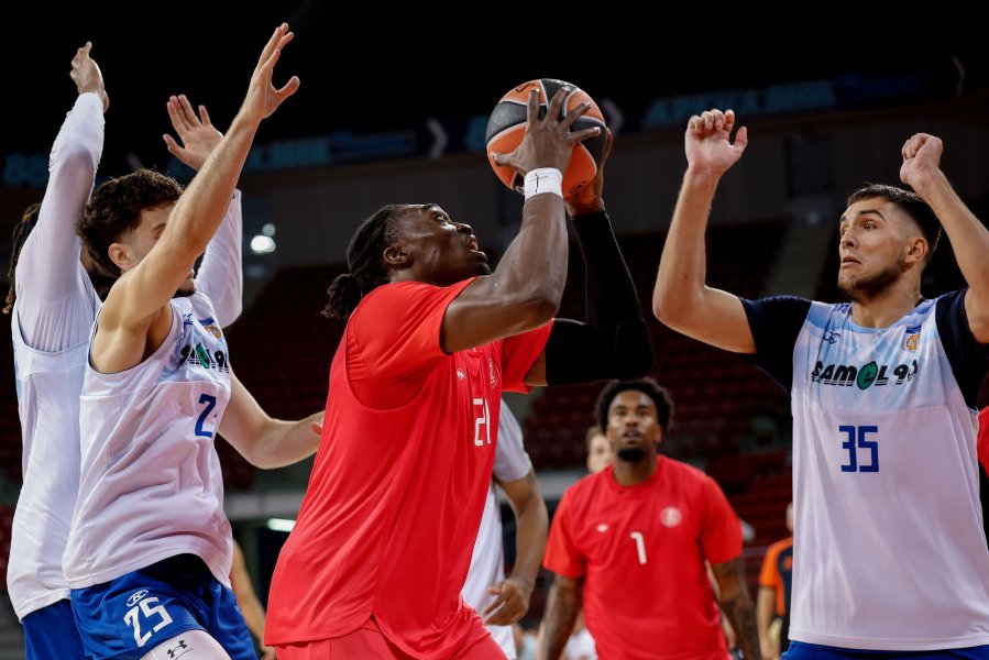 Рилски спортист Апоел Тел Авив1