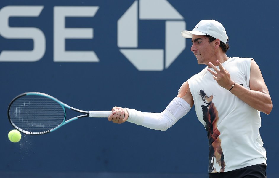 Иван Иванов vs Александър Василев1