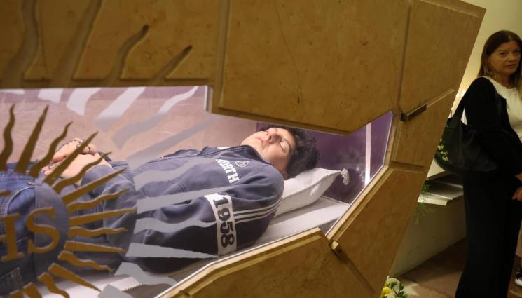 Карло Акутис - Ватикана канонизира Божият инфлуенсър