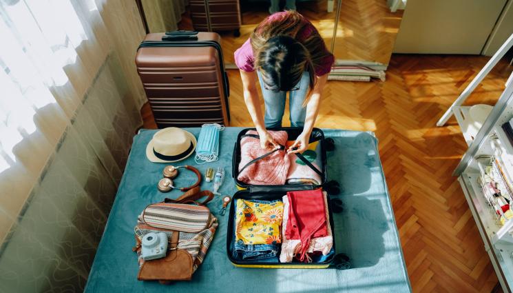 багаж - КРИЗА: Над 1200 студенти без покрив преди старта на учебната година