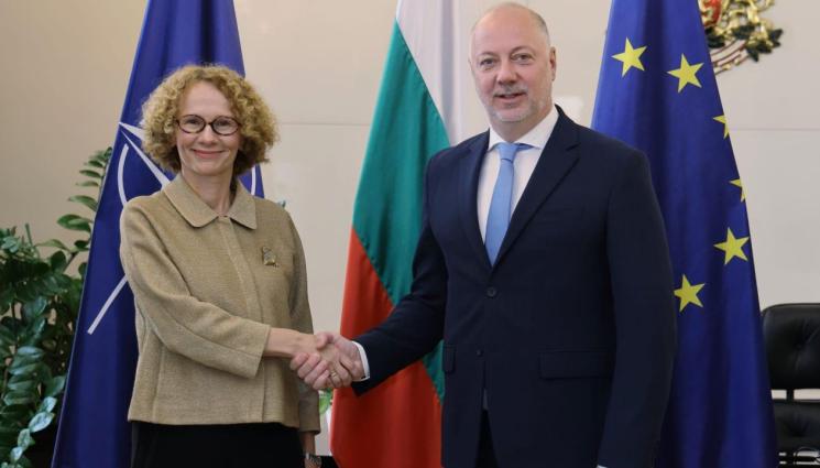 Радмила Шекеринска и Росен Желязков