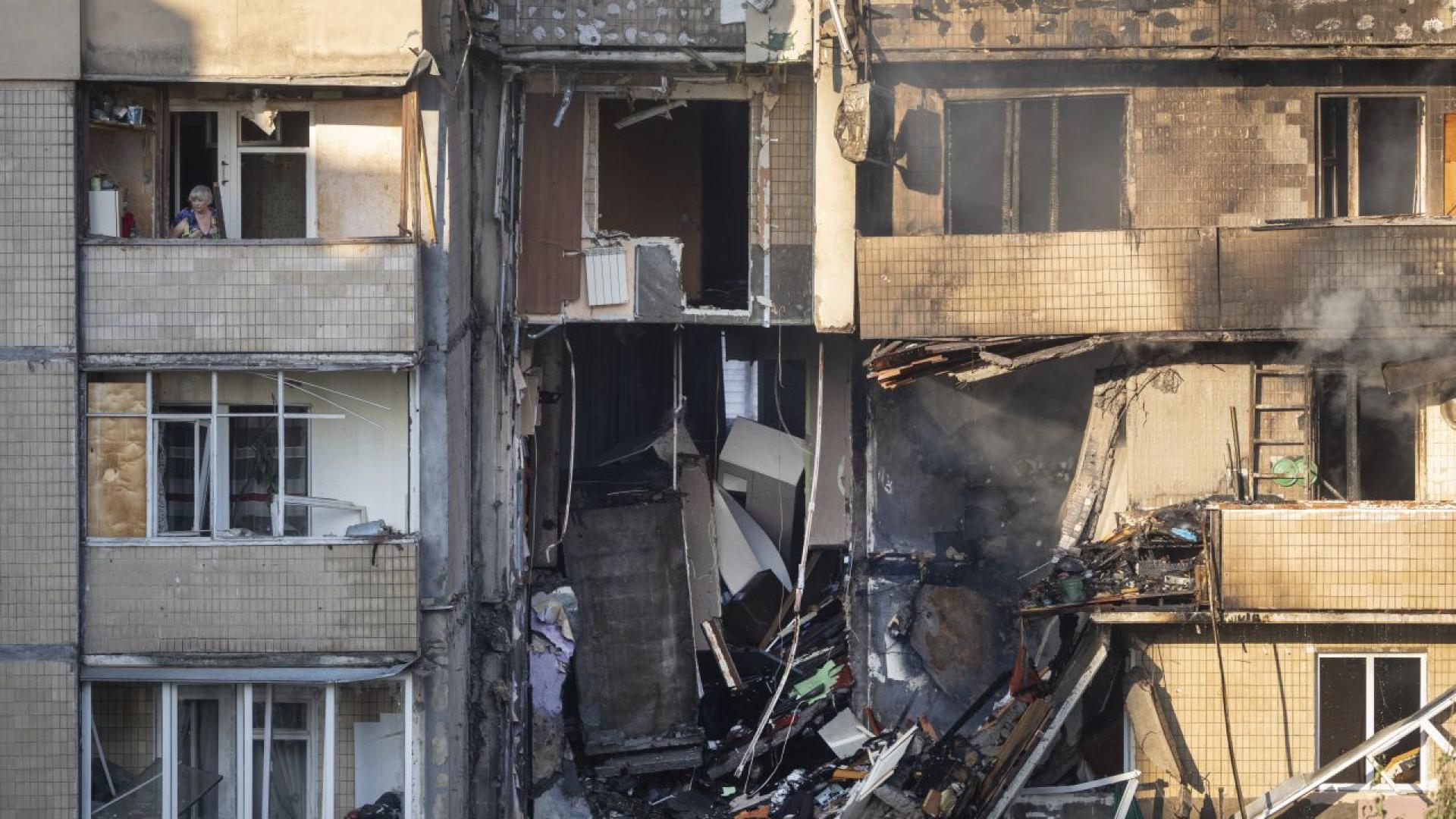 Четирима души са били убити при масираните руски въздушни удари