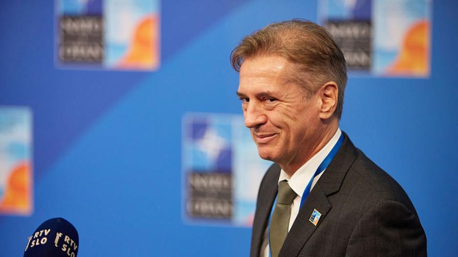 Премиерът на Словения се ожени за бивша телевизионна водеща