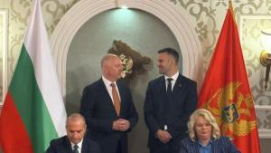 Мая Вукичевич Гроздан Караджов