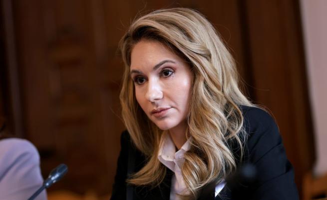 Парламентът избра Мария Филипова за заместник-омбудсман