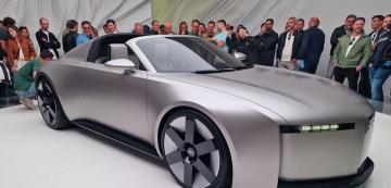 <p>Audi Concept C</p>