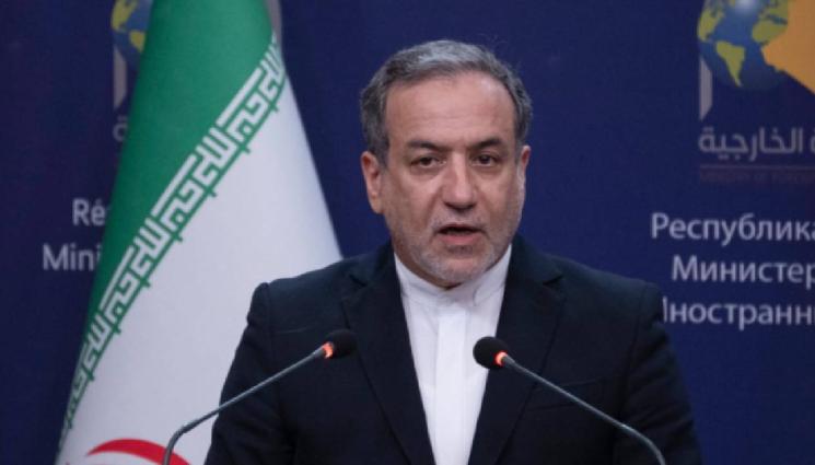 Абас Арагчи - ИРАН: Обогатеният уран е останал под руините на бомбардираните ядрени съоръжения