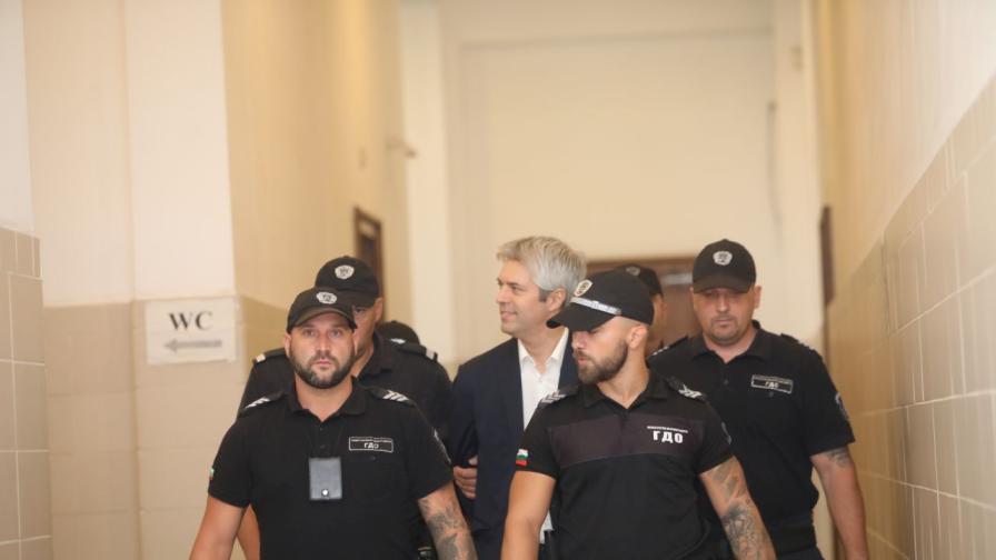 Кметът на Варна Благомир Коцев в съда...