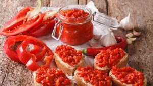 Носталгия в една чиния: Традиционни есенни вкусове от България