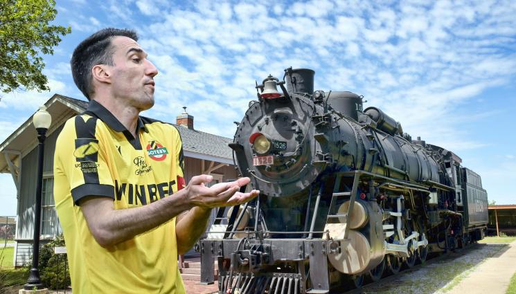 Ивелин Попов - Ивелин Попов все пак ще се качи на локомотива? 