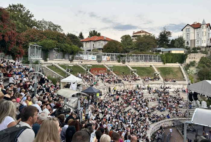 Лили Иванова в Пловдив