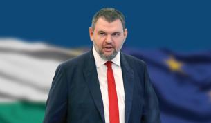 Пеевски поиска да се закрие правителствения авиоотряд