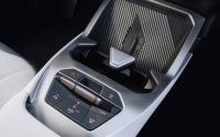 BMW iX3 бутони