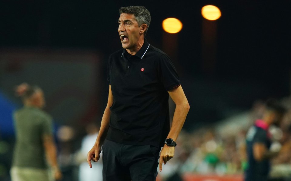 Бенфика уволни треньора след фиаското с Карабах