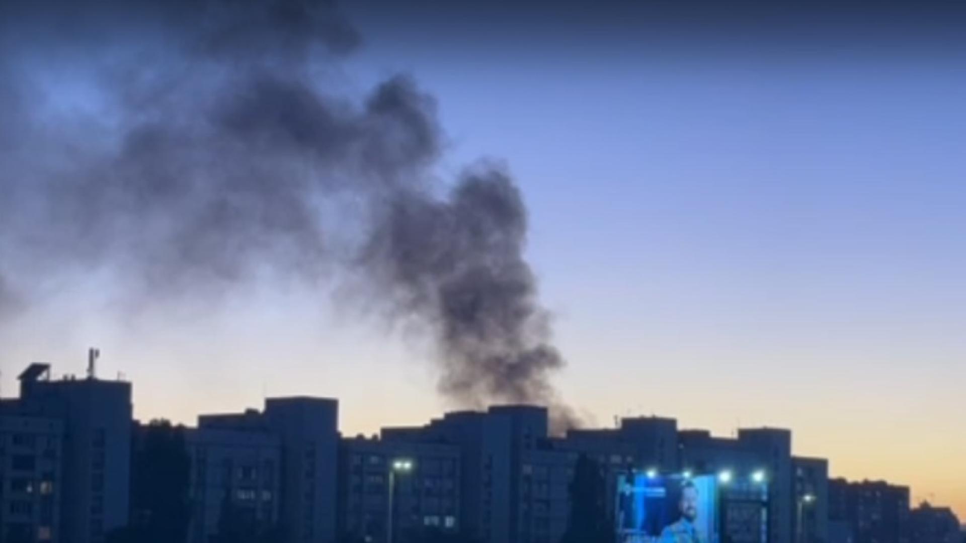 Пожар пламна в София Горят сухи треви и храсти както