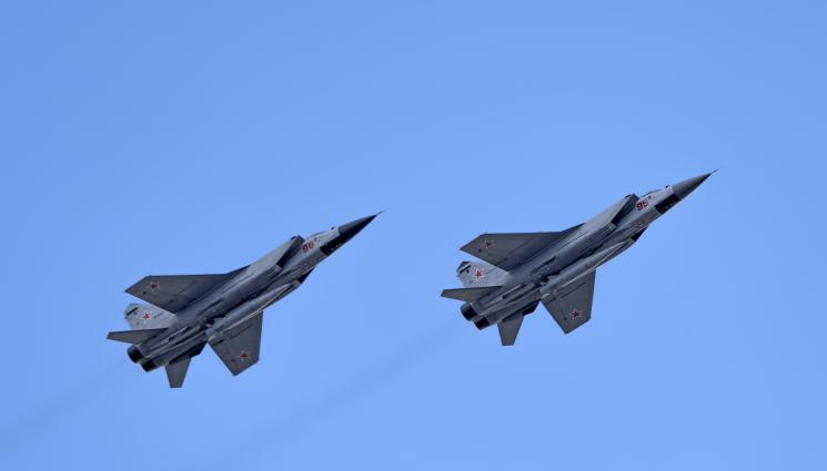 Миг 31 - НАПРЕЖЕНИЕ: Руски изтребители нахлуха в Естония!