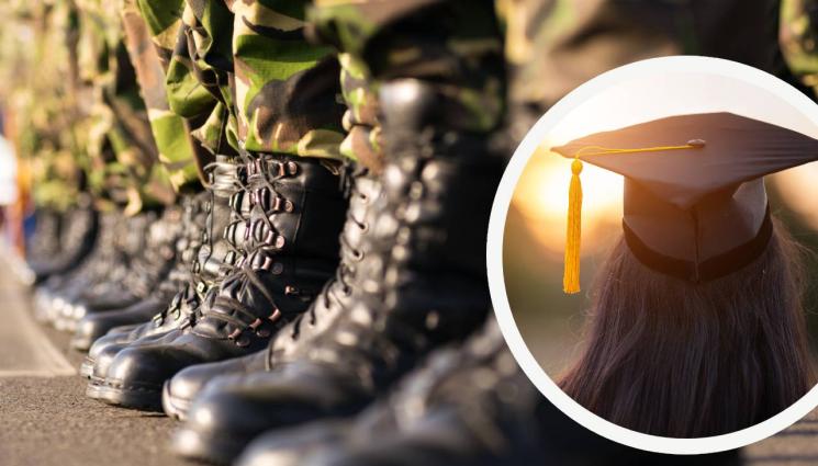 военни - НА ТОВА МУ СЕ КАЗВА ОФЕРТА: Жена в казармата – плаща висше на половин цена! 