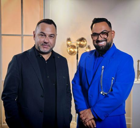 описва себе си като пънкарче от планината с алтер его