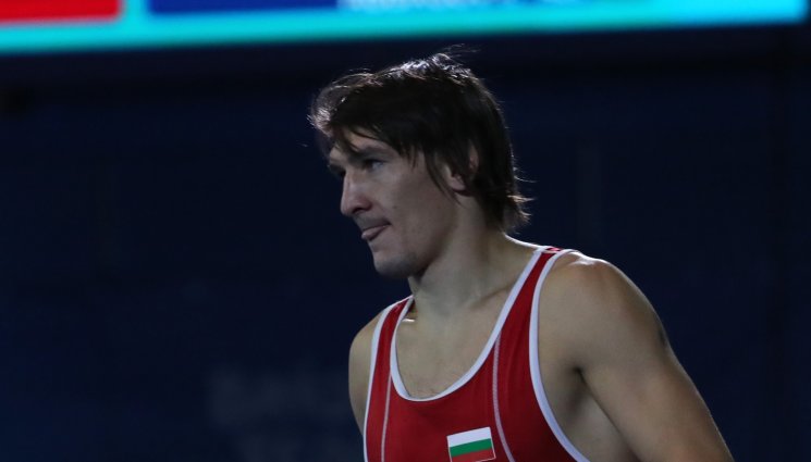 Даниел Александров - Даниел Александров стигна репешажите в Загреб