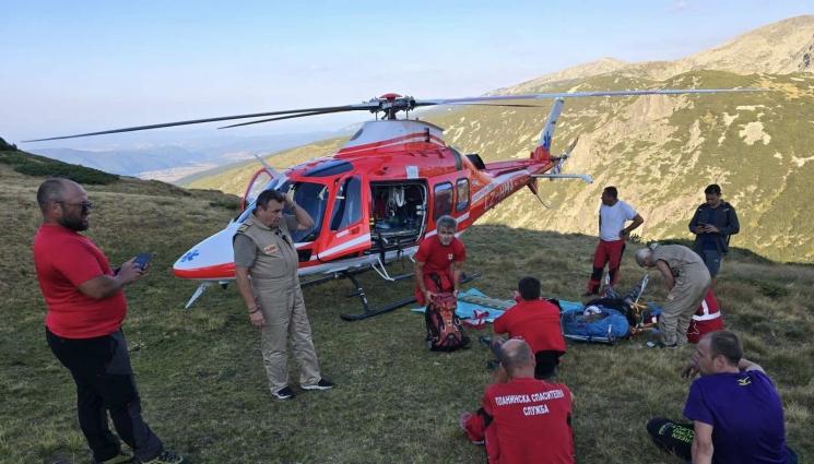 Въздушна линейка - БЕЗЦЕННО: Въздушните линейки спасиха 130 живота!