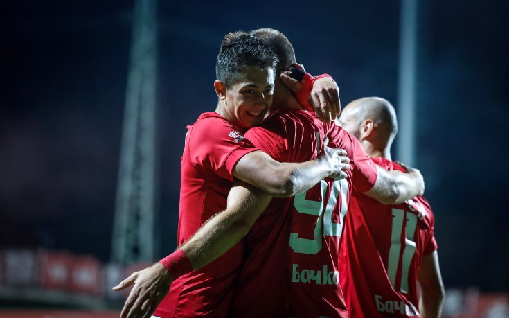 Човек на Манчестър Сити е изгледал ЦСКА 1948 - Локо Пд