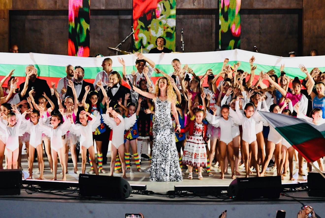 Деси Добрева