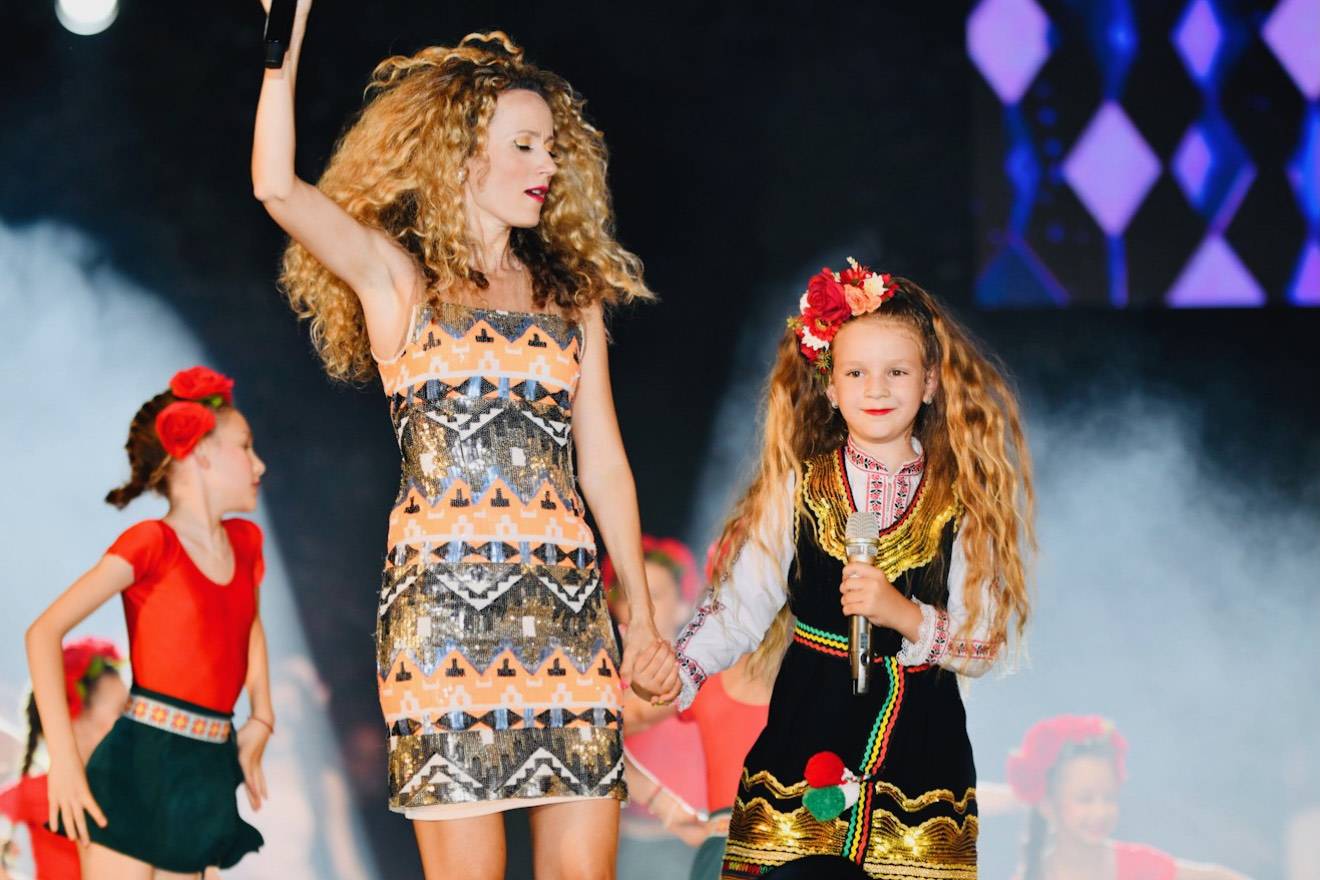 Деси Добрева