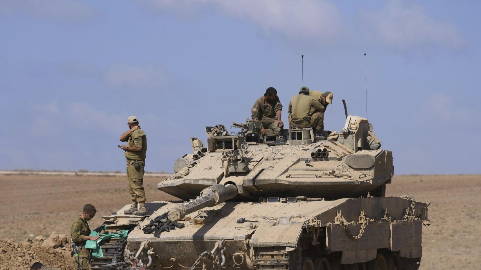 Израелските въоръжени сили съобщиха че са изпратили подкрепления на всички