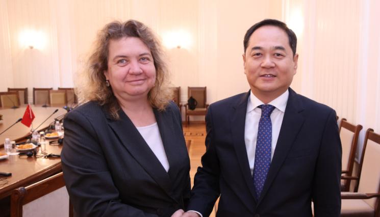 о - Наталия Киселова получи покана за посещение в Китай