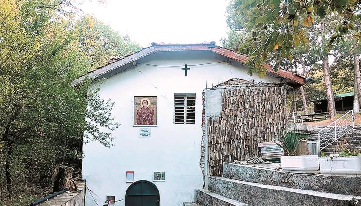 d - ЧУДЕСА И ВЯРА: Момче върна зрението си край Тракиец