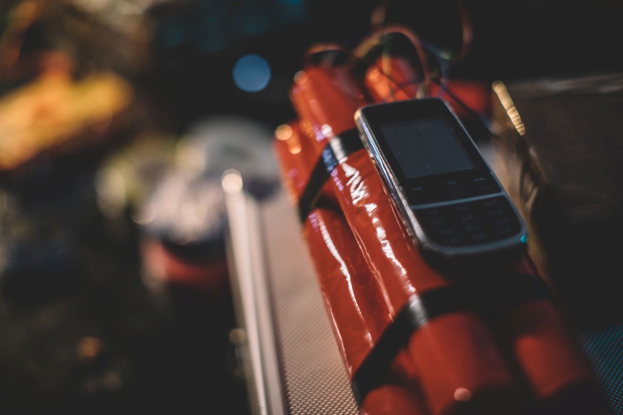 Сигнал за бомба в училище в София