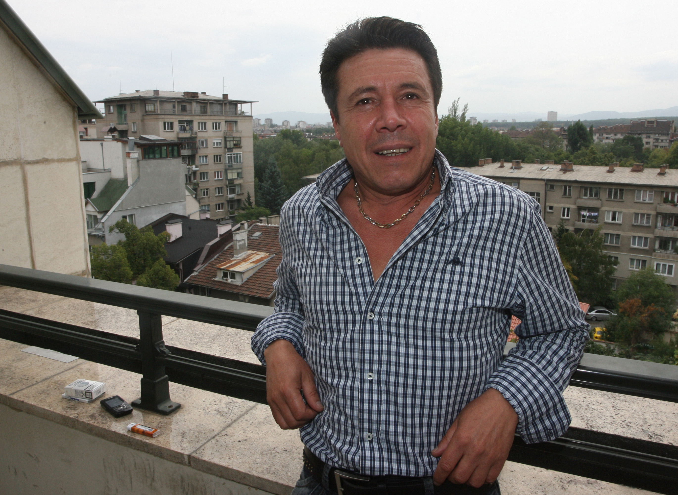 Руси Русев