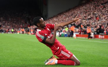 Лъч светлина за Ливърпул, Александър Исак отново тренира