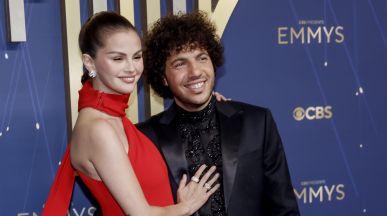 Taylor Swift пристигна в Санта Барбара за сватбата на Selena Gomez и Benny Blanco