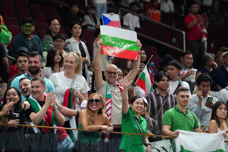 Радостта на България след победата над Чехия1