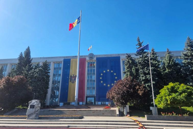 Република Молдова избира нов парламент