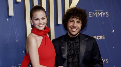 Selena Gomez и Benny Blanco си казаха "Да" на романтична церемония в Калифорния