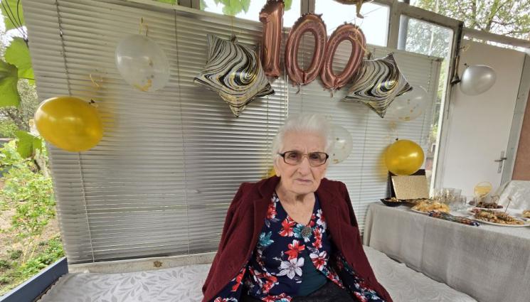 Съвета Тоновска - Стогодишната Съвета Тоновска разкри тайната рецепта за дълголетие