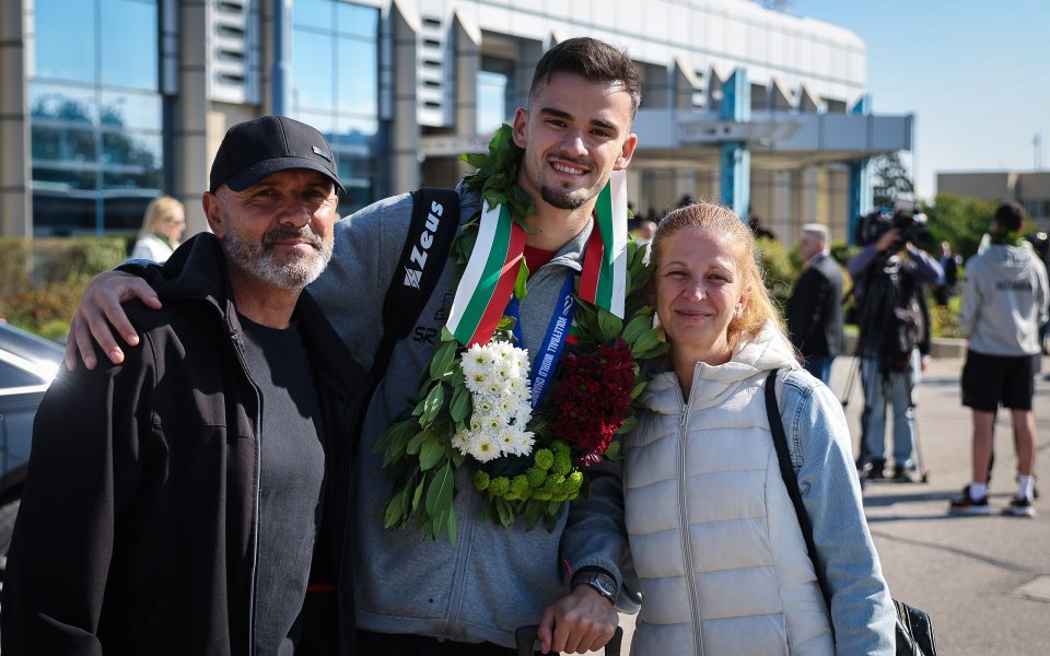 Националът Георги Татаров подписа с Алианц Милано