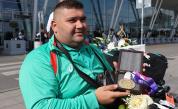 Министър Гуцанов посрещна на летище 