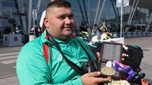 Ружди Ружди се прибра в България