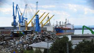 пристанище Бургас кораб открити тела