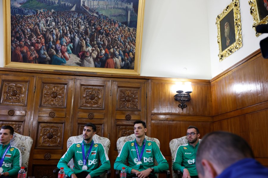 Световните вицешампиони на посещение при Патриарха1