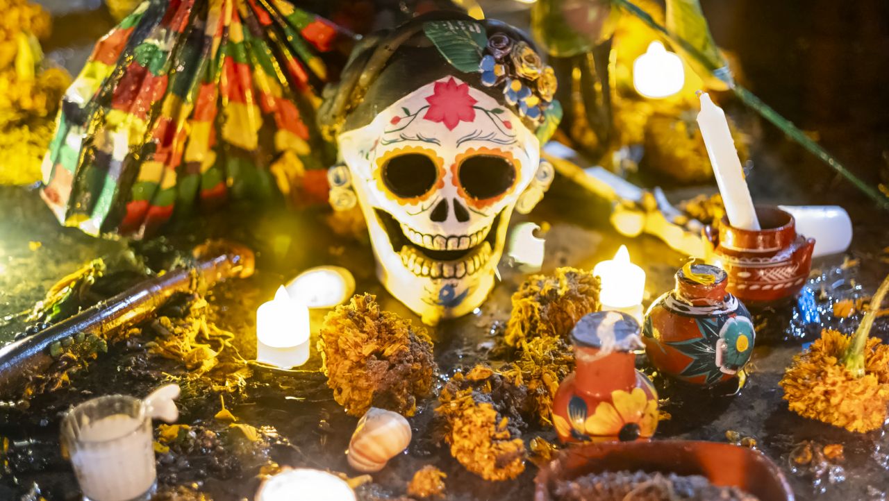 <p><!--StartFragment -->Макфадън казва, че през последните 24 часа преди пациентът да почине, чуването на този шум е доста често срещано. Звукът може да бъде особено неприятен за семействата на пациентите, които придружават своите близки в последните им дни.<!--EndFragment --></p>