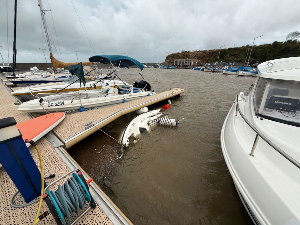<p>Частично бедствено положение: Бургаско под вода, задействаха и BG-ALERT</p>
