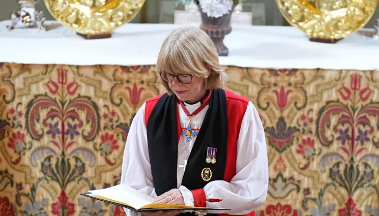 сара мълали