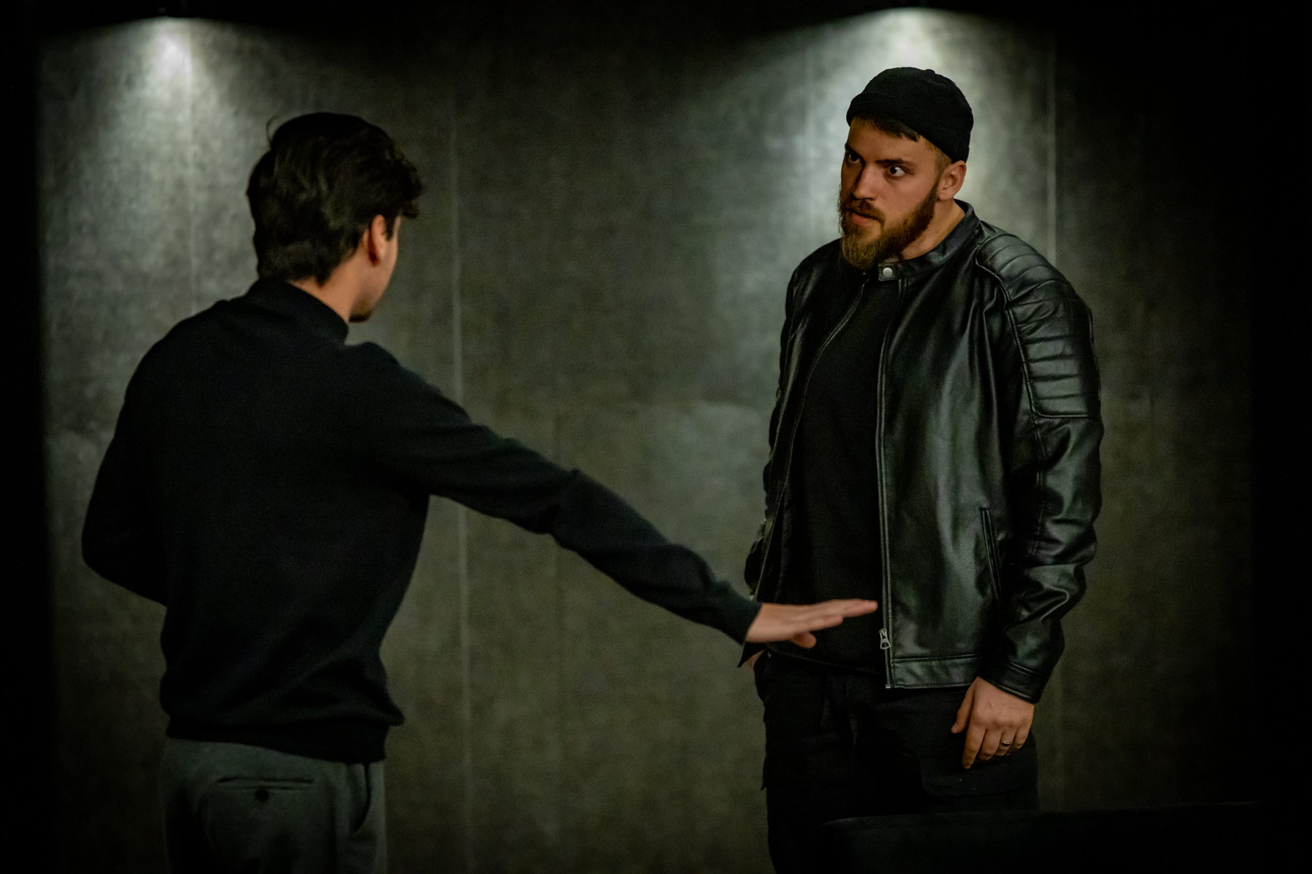 Алекс Иванов