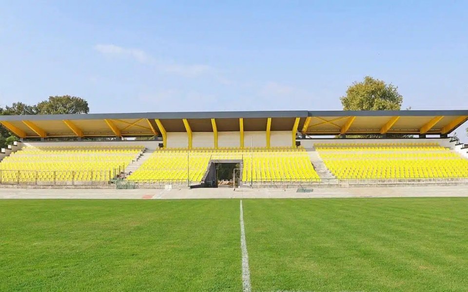 ФК Свиленград се похвали с нов стадион